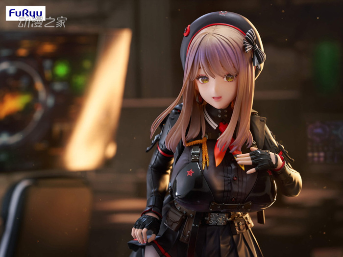 《胜利女神：妮姬》艾玛 1/7比例手办开始预约插图7爱奇漫