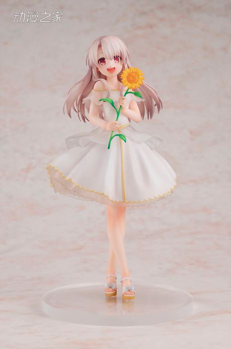 《魔法少女伊莉雅》伊莉雅 夏日连衣裙Ver.手办开始预约插图1爱奇漫