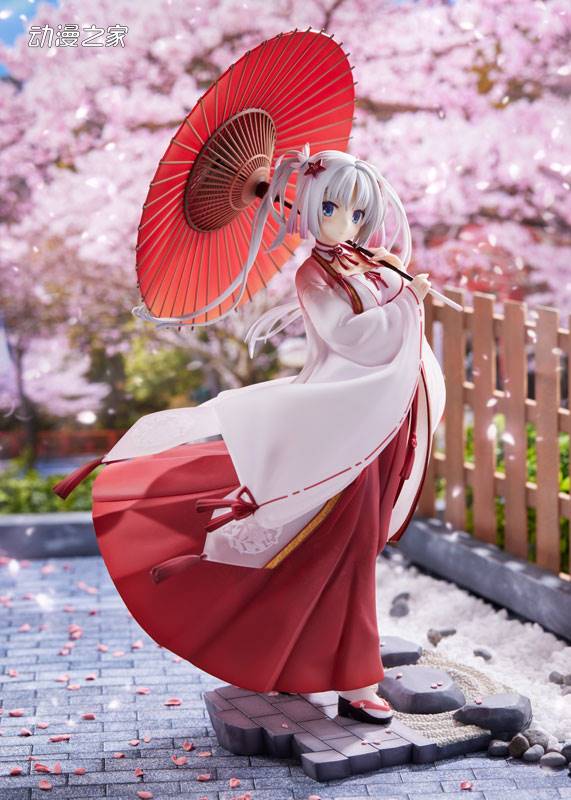 AliceGlint《千恋*万花》朝武芳乃1/7比例手办插图1爱奇漫