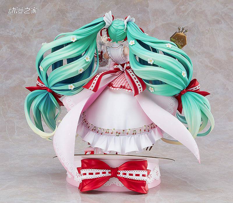 GSC《初音未来》15周年纪念版1/7比例手办开订插图15爱奇漫