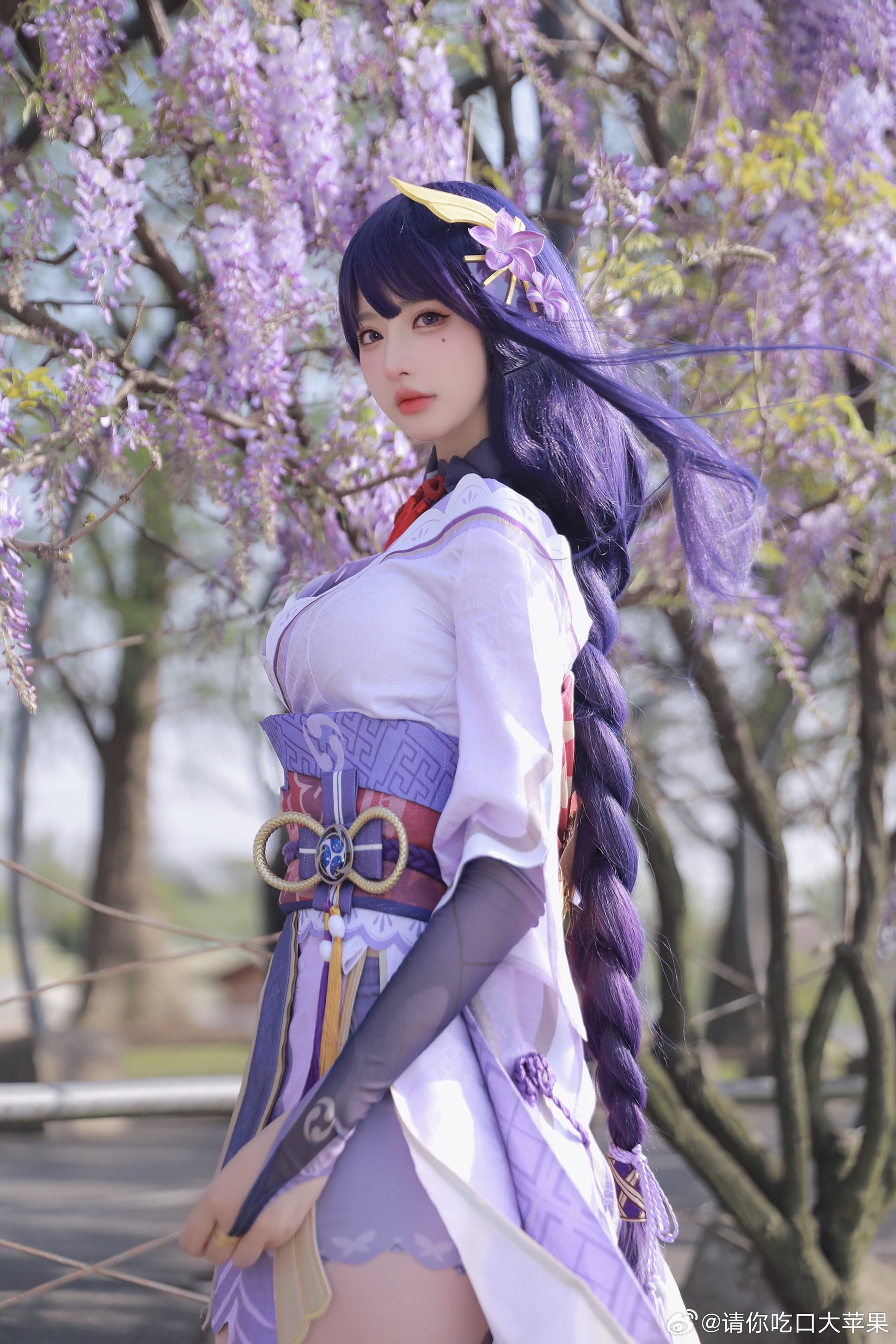 原神 雷电将军 COSer：请你吃口大苹果插图5爱奇漫