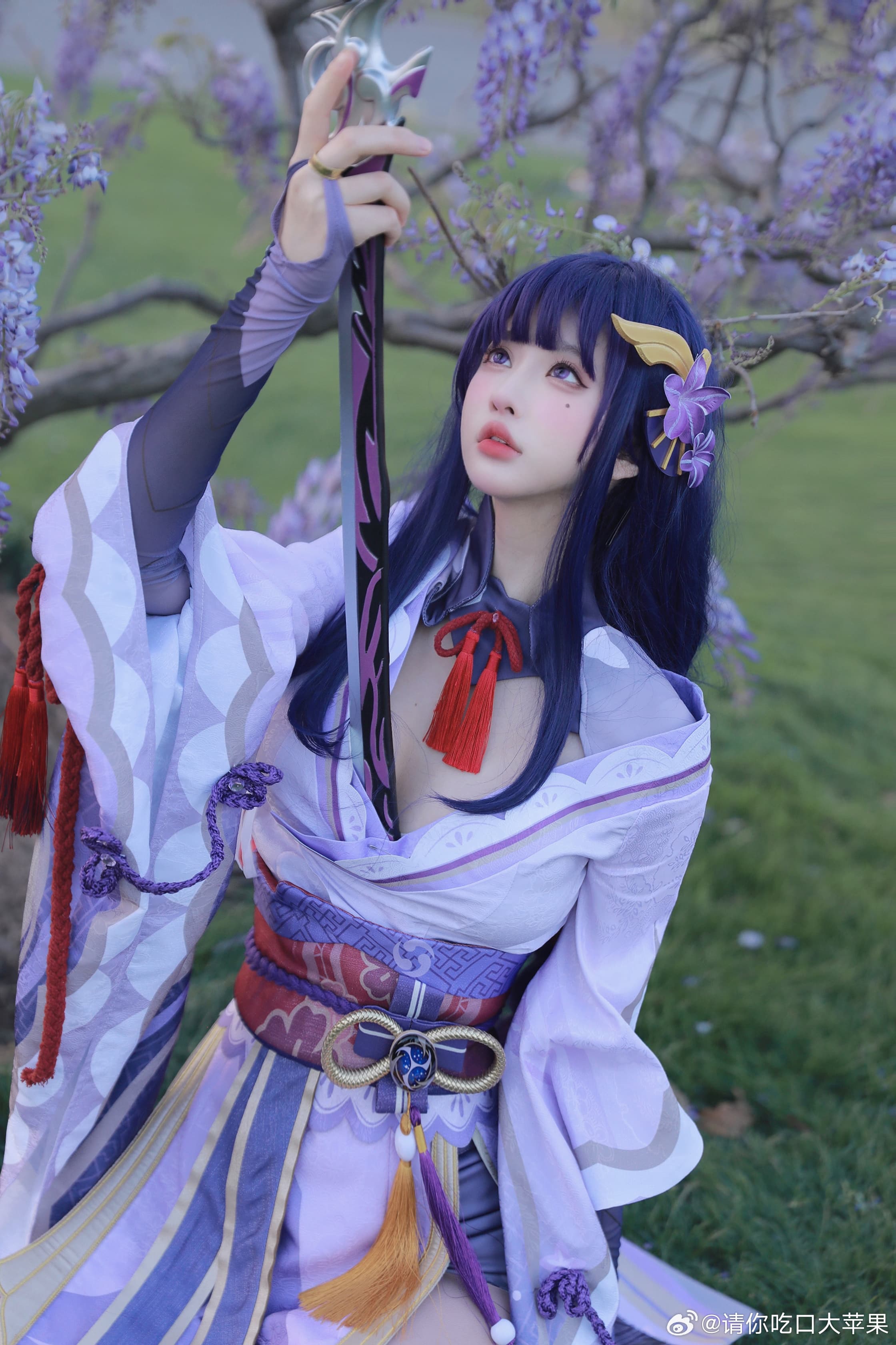 原神 雷电将军 COSer：请你吃口大苹果插图13爱奇漫