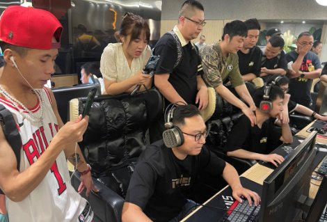 《街头篮球》SFSA地区赛完美收官 力gai扣翻全场逆袭夺冠插图9爱奇漫