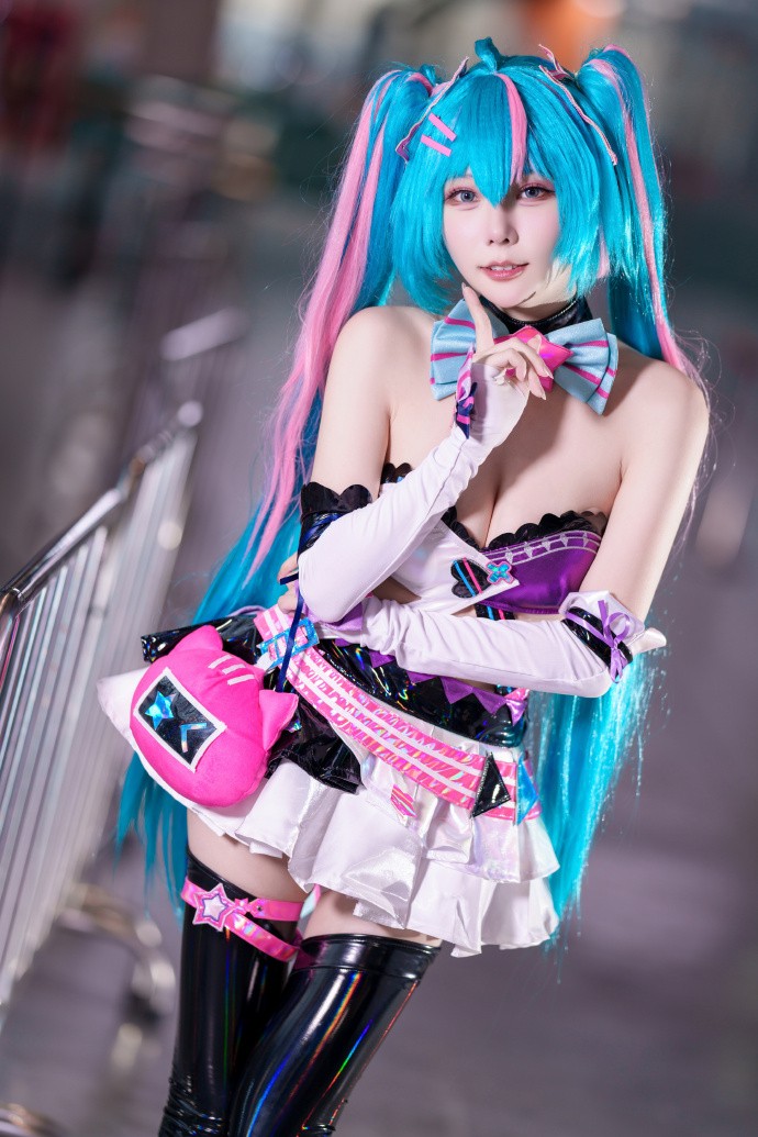 这好像是我第一次cos初音未来插图3爱奇漫